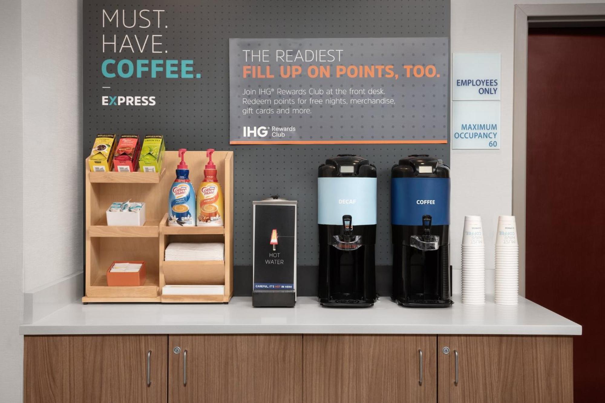 Express & By Ihg By Ihg Chambersburg