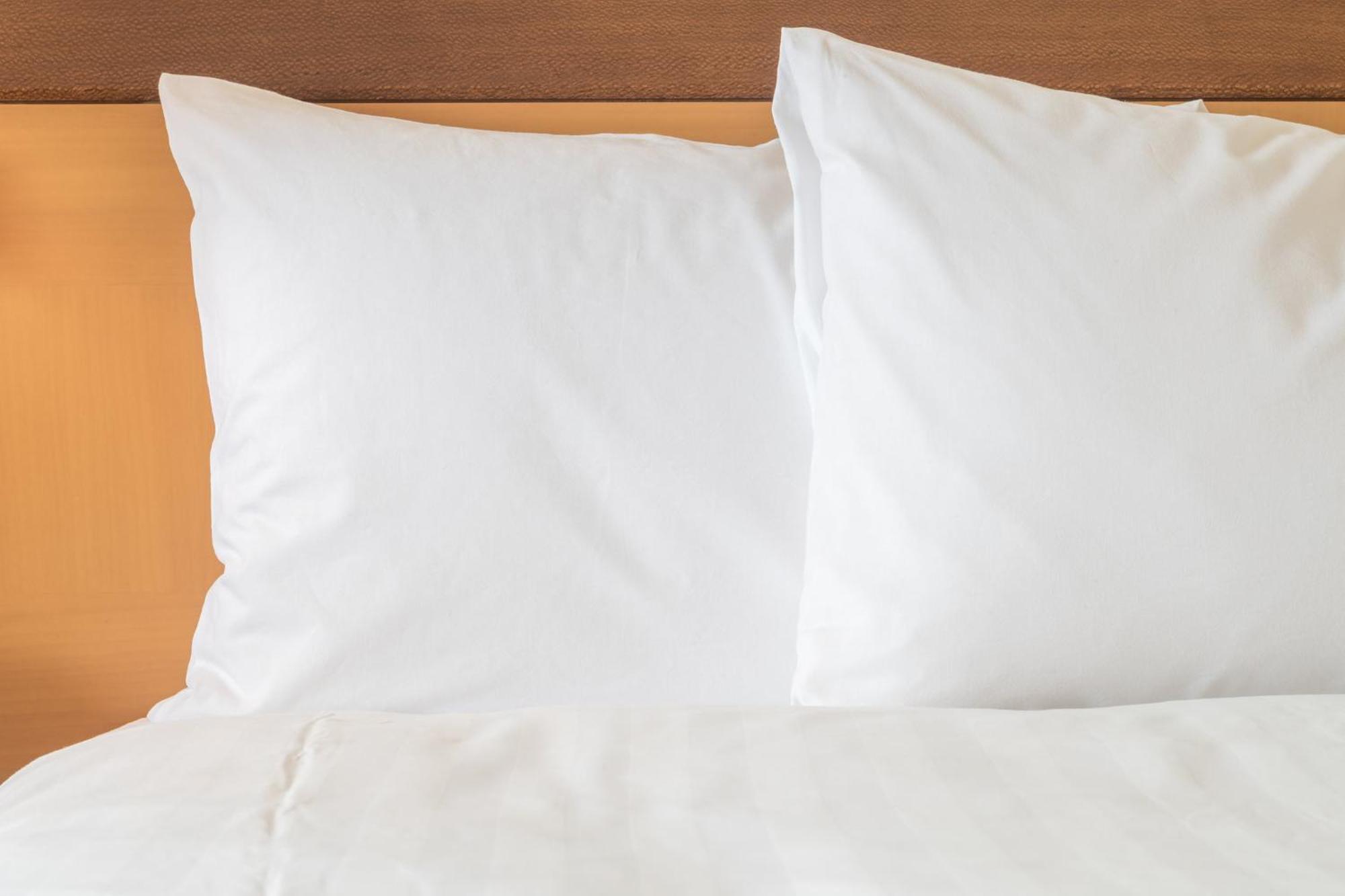 Express & By Ihg By Ihg Hotel 2*