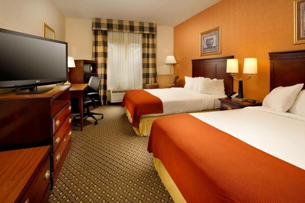 Hotel Express & By Ihg By Ihg 2*